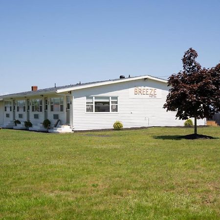 The Breeze Motel Wolfville Exterior photo