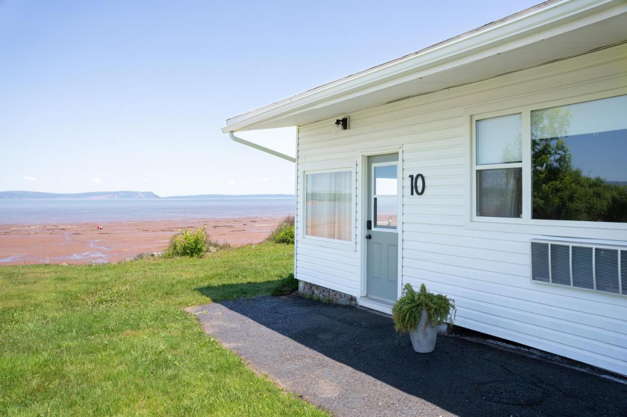 The Breeze Motel Wolfville Exterior photo