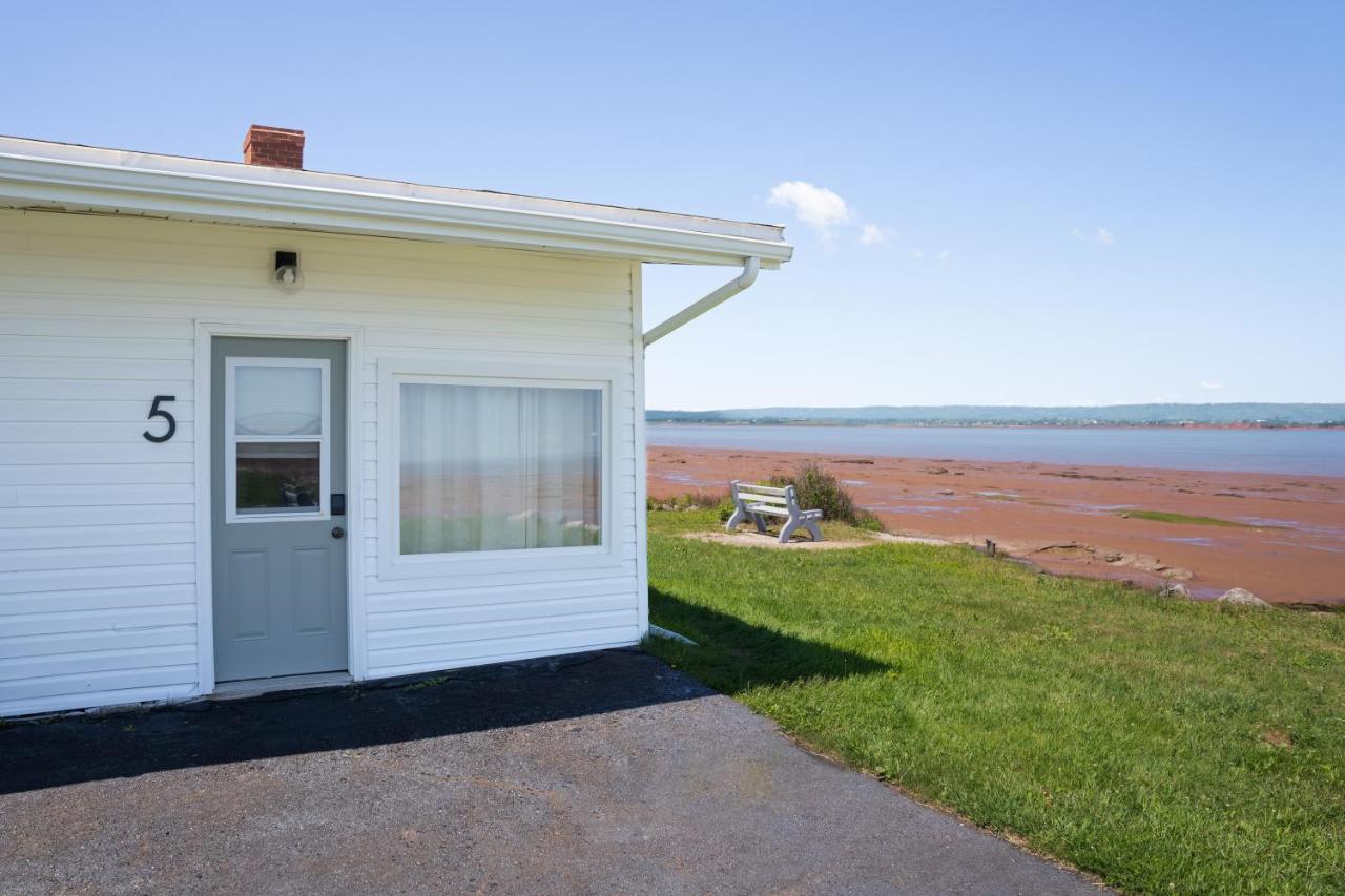 The Breeze Motel Wolfville Exterior photo